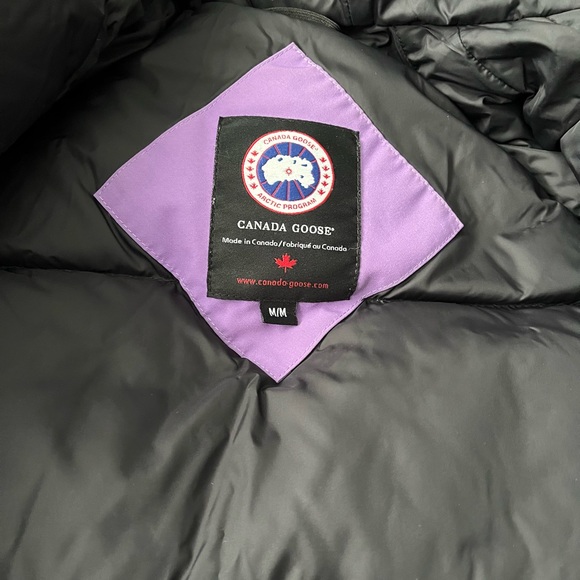 Authentic EUC Canada Goose Bomber Jacket - Picture 3 of 8